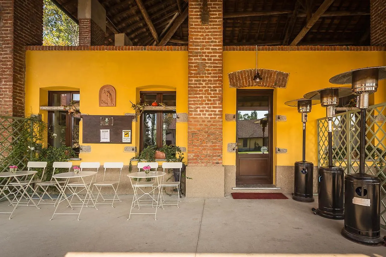 Cascina Gaggioli Villa Milan 0*,  Italy